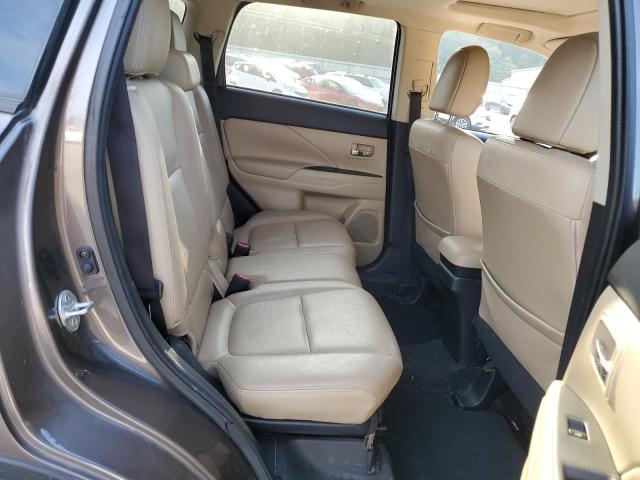 Photo 11 from auction – 2016 MITSUBISHI OUTLANDER with VIN JA4AZ3A35GZ026517