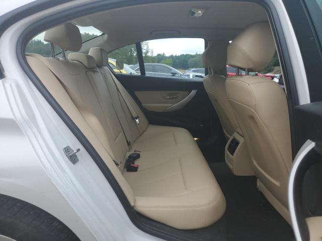 Photo 10 from auction – 2017 BMW 320 XI with VIN WBA8E5G36HNU44321