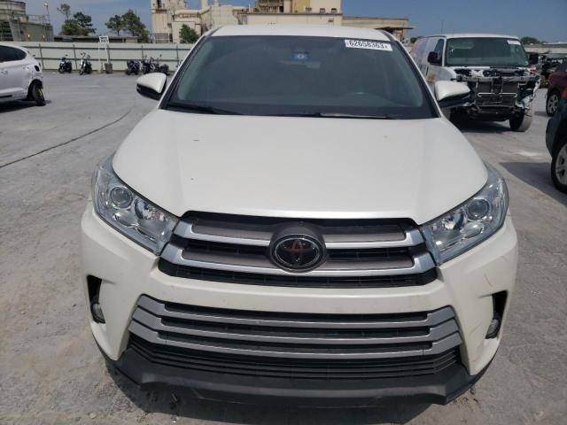 Photo 5 from auction – 2018 TOYOTA HIGHLANDER with VIN 5TDZZRFH5JS234955
