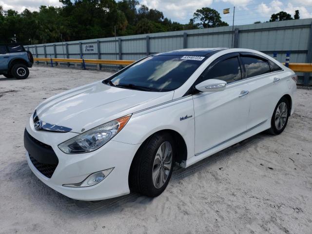 HYUNDAI SONATA HYB 2014 with VIN KMHEC4A48EA104111 - Photo from auction