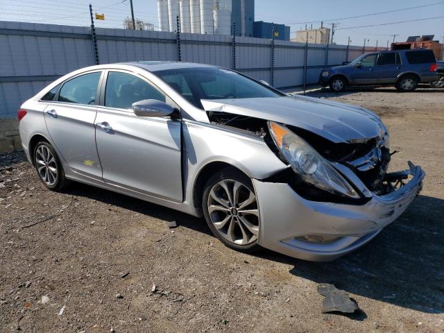 Photo 4 from auction – 2013 HYUNDAI SONATA SE with VIN 5NPEC4AB2DH585967