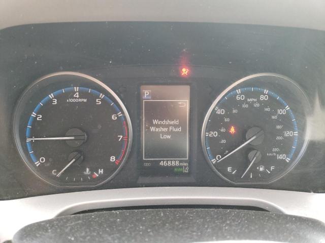 Photo 9 from auction – 2018 TOYOTA RAV4 ADVEN with VIN 2T3RFREV9JW746863