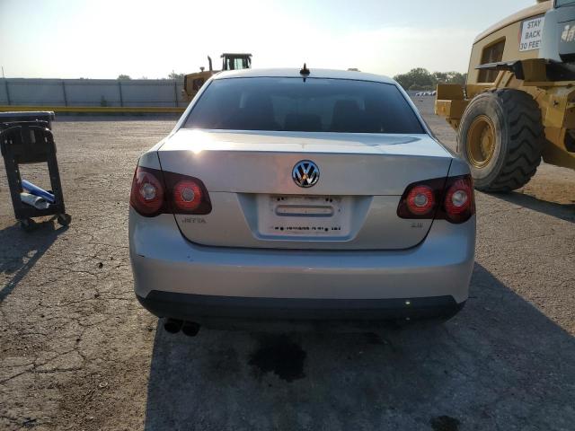 Photo 6 from auction – 2010 VOLKSWAGEN JETTA SE with VIN 3VWRX7AJ5AM024986