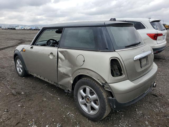Photo 2 from auction – 2009 MINI COOPER with VIN WMWMF335X9TT69272