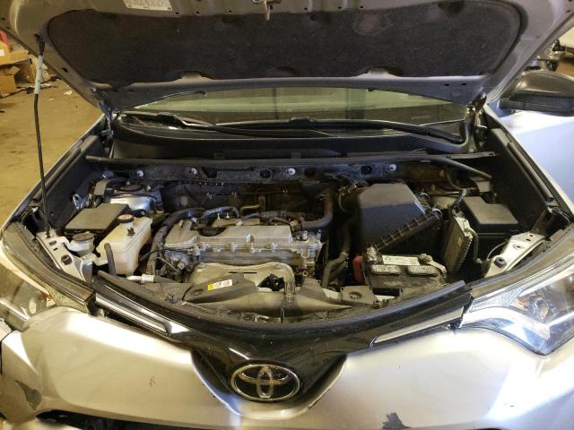 Photo 12 from auction – 2018 TOYOTA RAV4 LE with VIN JTMBFREVXJJ260868