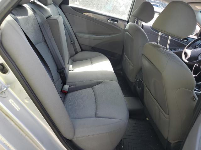 Photo 10 from auction – 2012 HYUNDAI SONATA HYB with VIN KMHEC4A46CA031480
