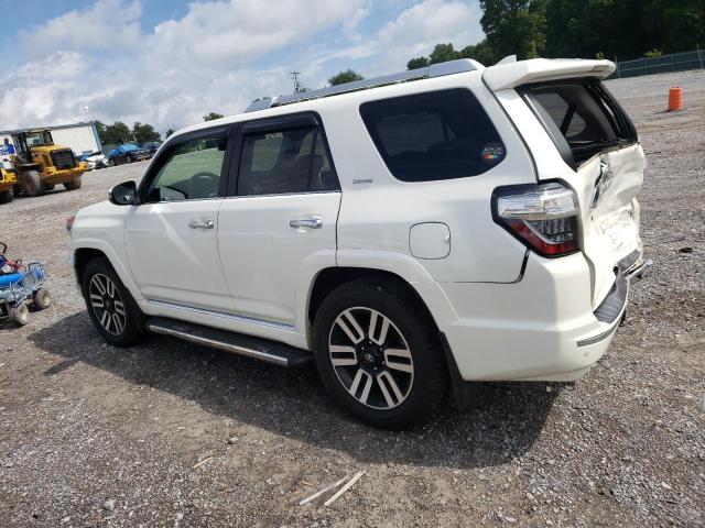Photo 2 from auction – 2017 TOYOTA 4RUNNER SR with VIN JTEBU5JR8H5414130