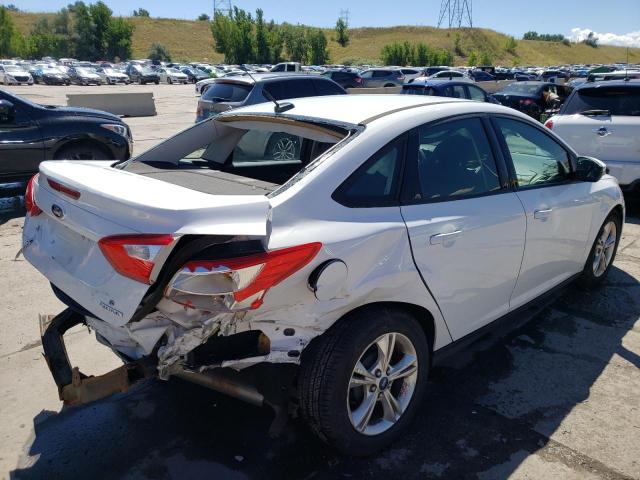 Foto 3 de la subasta – 2014 FORD FOCUS SE con VIN 1FADP3F26EL119433