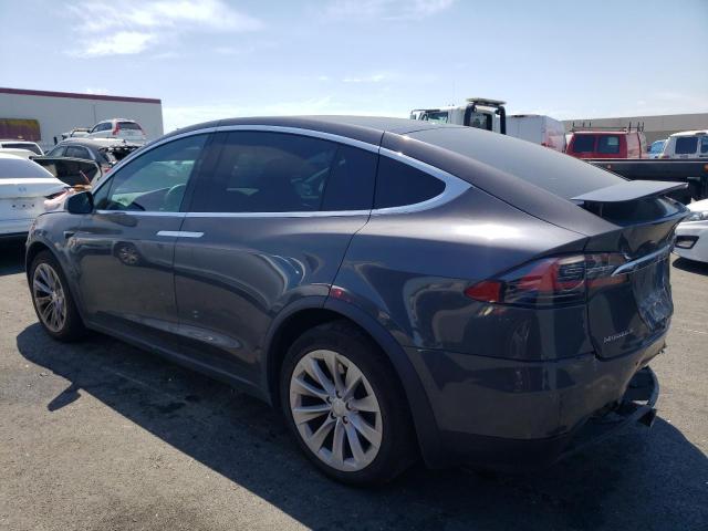 Photo 2 from auction – 2018 TESLA MODEL X with VIN 5YJXCAE29JF121120