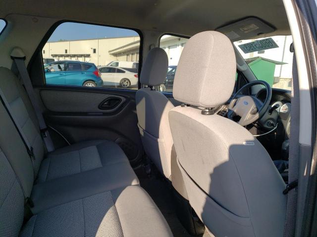 Photo 11 from auction – 2005 FORD ESCAPE HEV with VIN 1FMCU96H85KD54584