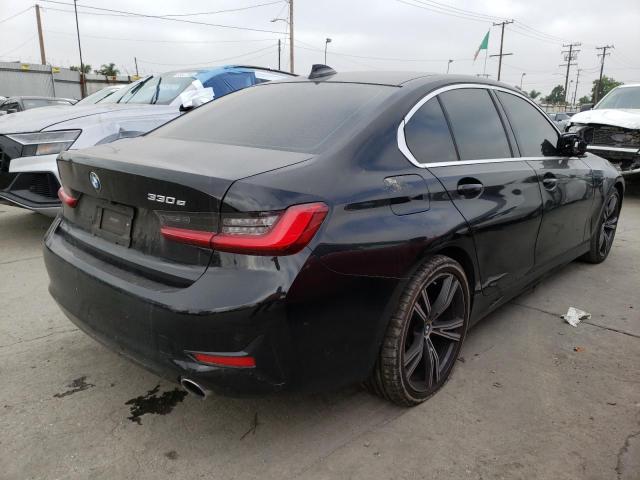Photo 3 from auction – 2021 BMW 330E with VIN 3MW5P7J03M8C17625
