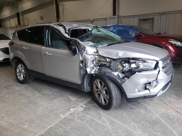 Photo 4 from auction – 2017 FORD ESCAPE SE with VIN 1FMCU0GD8HUD25313