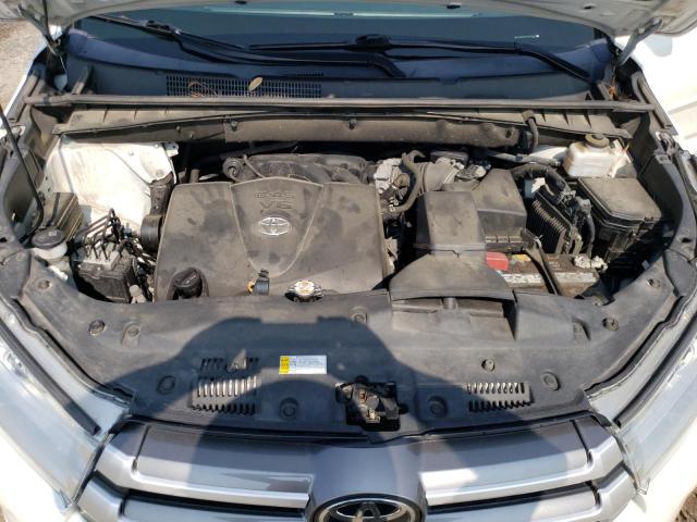 Photo 12 from auction – 2019 TOYOTA HIGHLANDER with VIN 5TDBZRFH7KS736417