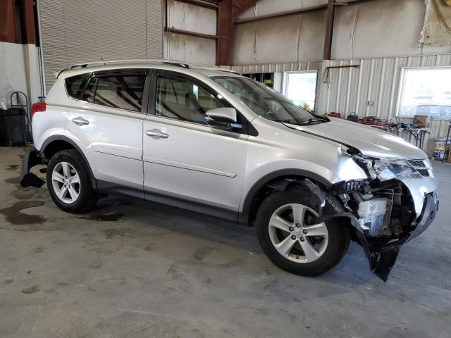 Photo 4 from auction – 2013 TOYOTA RAV4 XLE with VIN JTMRFREV8DD033583
