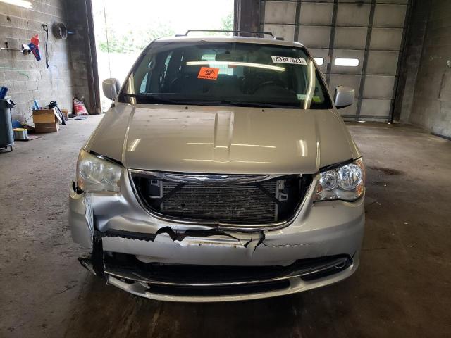 Photo 5 from auction – 2012 CHRYSLER TOWN & COU with VIN 2C4RC1BG3CR348786
