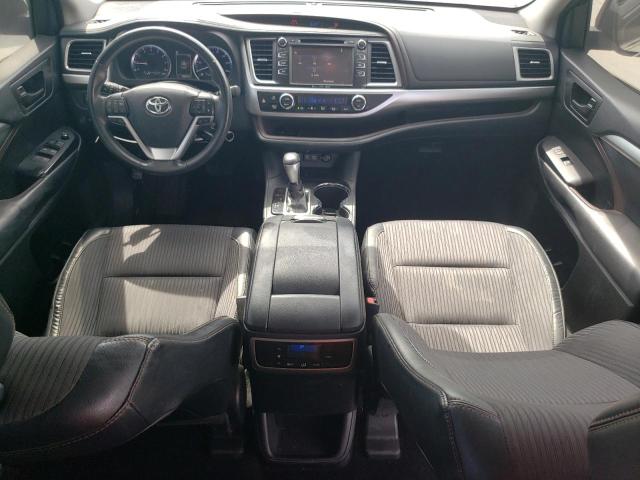 Photo 8 from auction – 2018 TOYOTA HIGHLANDER with VIN 5TDZZRFH5JS234955