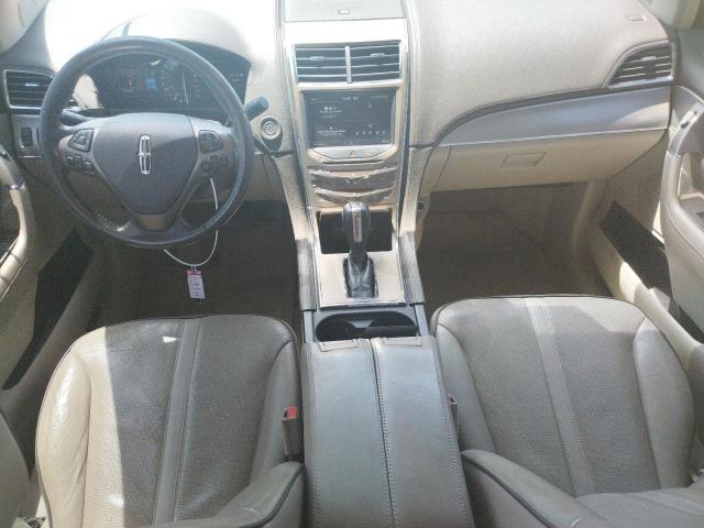 Photo 8 from auction – 2011 LINCOLN MKX with VIN 2LMDJ6JK8BBJ28540