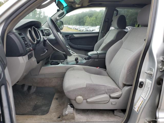 Photo 7 from auction – 2004 TOYOTA 4RUNNER SR with VIN JTEBU14R040035909