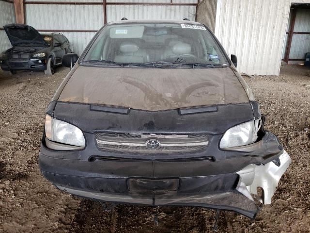 Photo 5 from auction – 2000 TOYOTA SIENNA LE with VIN 4T3ZF13C2YU228848