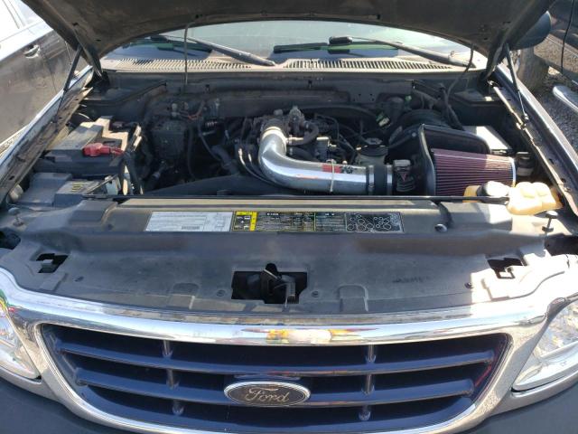 Photo 11 from auction – 2003 FORD F150 with VIN 2FTRX17W33CA05838