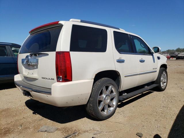 Photo 3 from auction – 2010 CADILLAC ESCALADE P with VIN 1GYUKCEF2AR284345