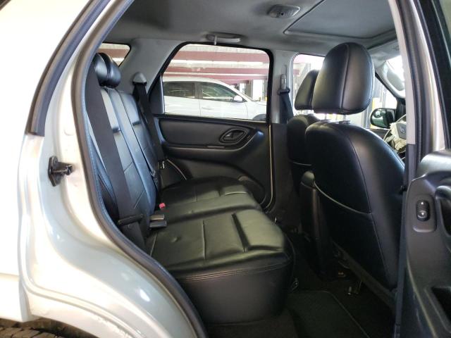 Photo 11 from auction – 2005 FORD ESCAPE LIM with VIN 1FMYU94155KC93044