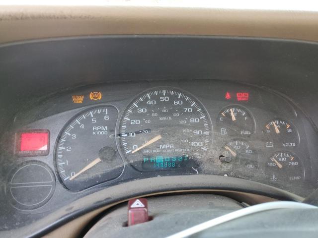Photo 9 from auction – 2000 CHEVROLET SILVERADO with VIN 1GCEK19T7YE365759