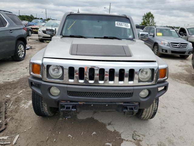 Photo 5 from auction – 2006 HUMMER H3 with VIN 5GTDN136768154698