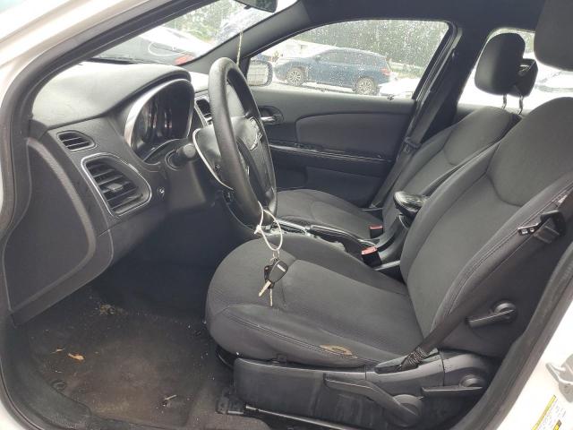 Снимка 7 от търг – 2012 CHRYSLER 200 LX с VIN 1C3CCBAB6CN262553