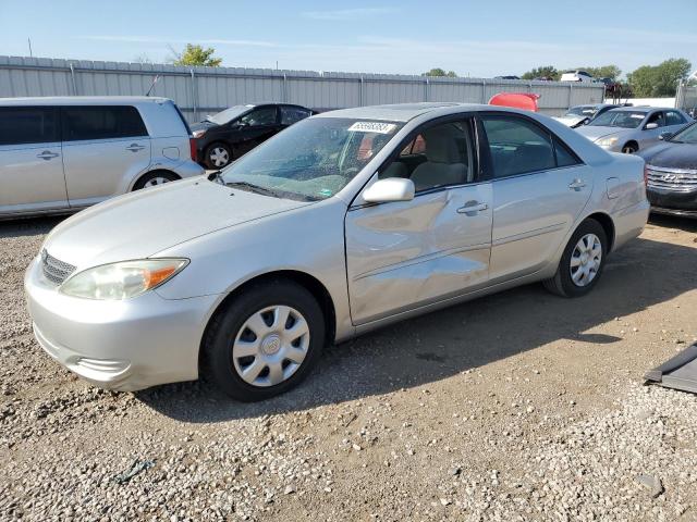 TOYOTA CAMRY LE 2003 with VIN 4T1BE32K03U230446 - Photo from auction