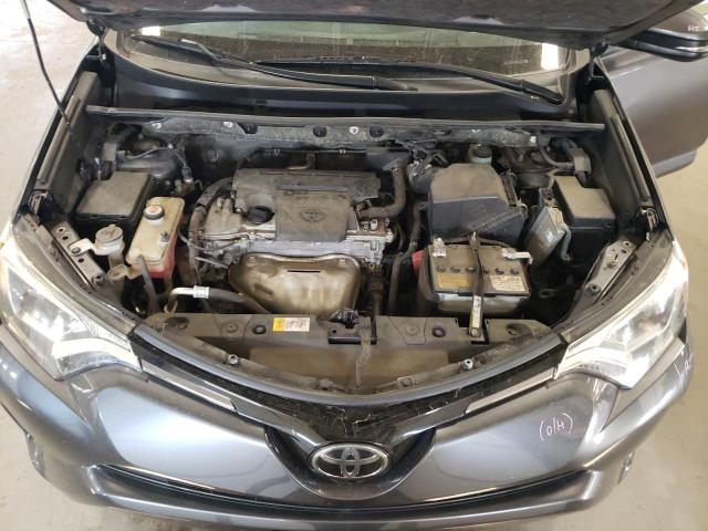 Photo 11 from auction – 2018 TOYOTA RAV4 ADVEN with VIN JTMRFREV2JD221737