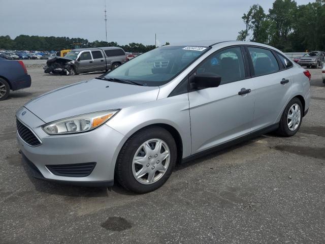 FORD FOCUS S 2015 с VIN 1FADP3E28FL213218 - Снимка от търг