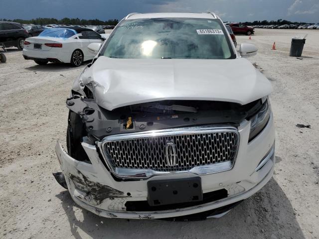 Photo 5 from auction – 2019 LINCOLN MKC RESERV with VIN 5LMCJ3D99KUL45360