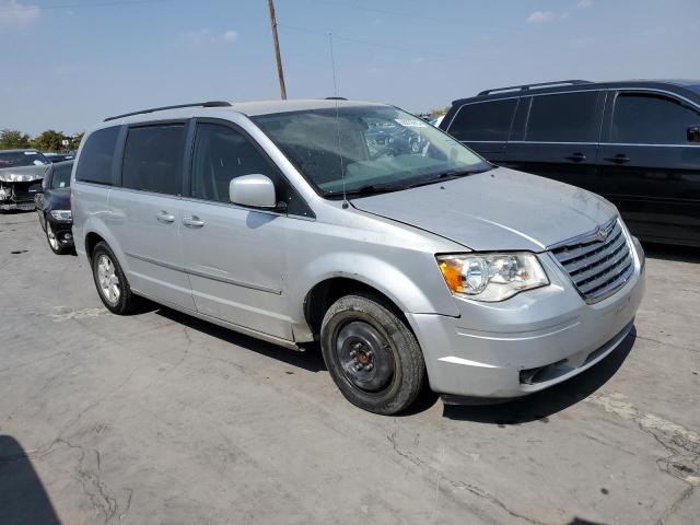Photo 4 from auction – 2010 CHRYSLER TOWN & COU with VIN 2A4RR5D14AR306763