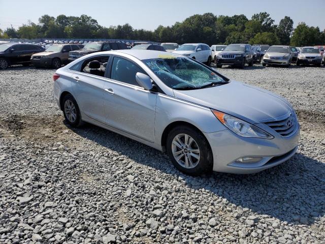 Photo 4 from auction – 2013 HYUNDAI SONATA GLS with VIN 5NPEB4AC4DH712472