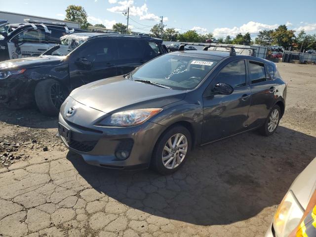 MAZDA 3 I 2013 with VIN JM1BL1LP0D1726942 - Photo from auction