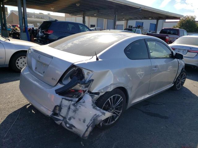 Photo 3 from auction – 2005 TOYOTA SCION TC with VIN JTKDE177850008102