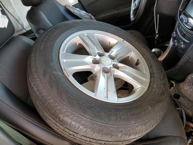 Photo 12 from auction – 2017 CHEVROLET TRAX 1LT with VIN 3GNCJLSB4HL246792