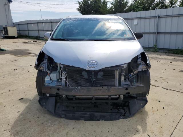 Photo 5 from auction – 2011 TOYOTA SIENNA LE with VIN 5TDKK3DC1BS162907