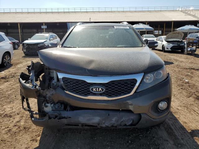 Photo 5 from auction – 2011 KIA SORENTO EX with VIN 5XYKU4A29BG132353