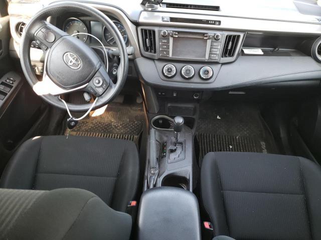 Photo 8 from auction – 2018 TOYOTA RAV4 LE with VIN 2T3BFREV0JW811732