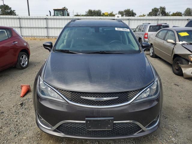 Photo 5 from auction – 2017 CHRYSLER PACIFICA T with VIN 2C4RC1BG1HR530350