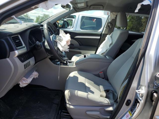 Photo 7 from auction – 2017 TOYOTA HIGHLANDER with VIN 5TDBZRFH1HS439832