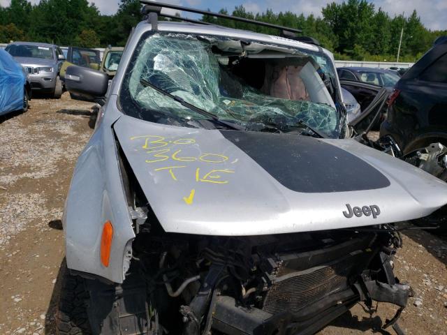 Photo 5 from auction – 2017 JEEP RENEGADE T with VIN ZACCJBCB1HPE95009