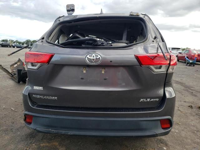 Photo 6 from auction – 2017 TOYOTA HIGHLANDER with VIN 5TDJZRFH7HS411870