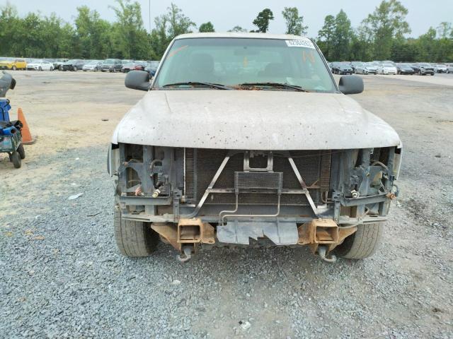 Photo 5 from auction – 2001 CHEVROLET SILVERADO with VIN 1GBHC23U51F192345