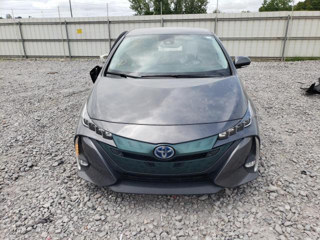 Photo 5 from auction – 2018 TOYOTA PRIUS PRIM with VIN JTDKARFP8J3077133