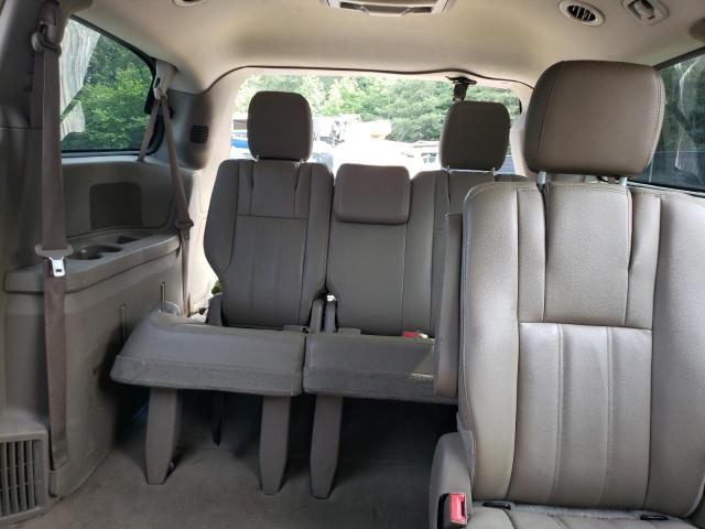 Photo 10 from auction – 2016 CHRYSLER TOWN & COU with VIN 2C4RC1BG4GR295876
