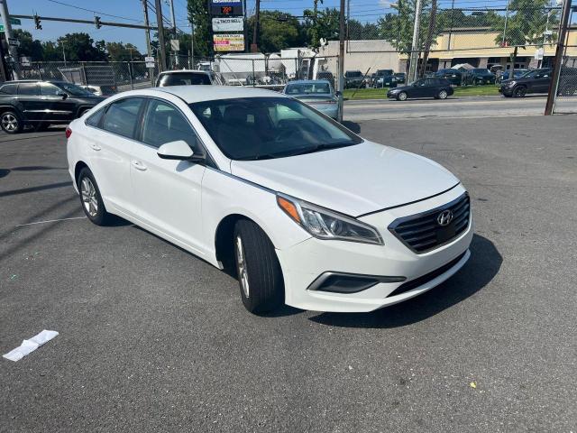 HYUNDAI SONATA SE 2017 with VIN 5NPE24AF9HH584438 - Photo from auction