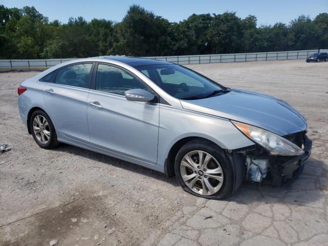Photo 4 from auction – 2012 HYUNDAI SONATA SE with VIN 5NPEC4AC1CH362875